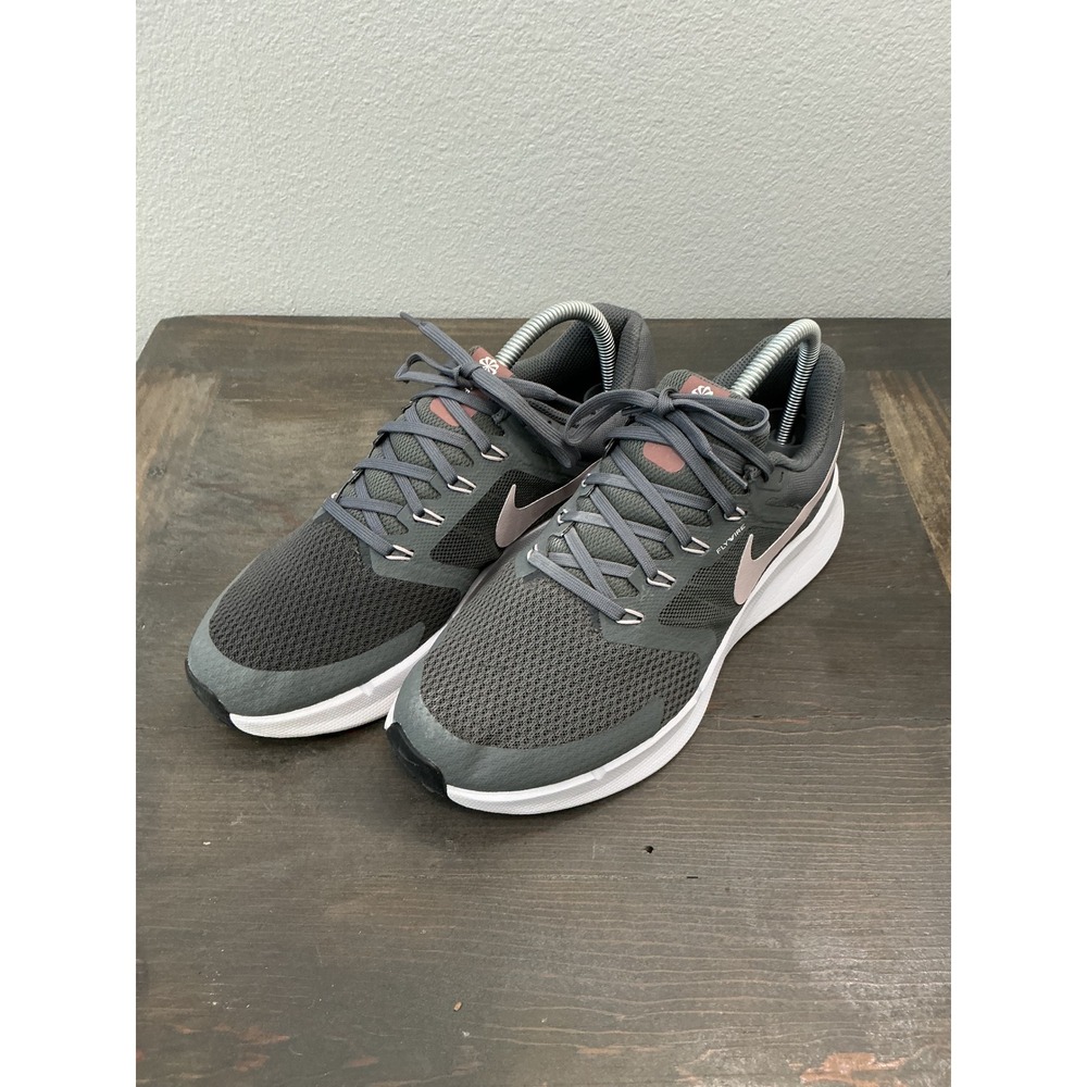 Nike Run Swift 3 Women's Runin shoes Iron Gray Pink Size 8.5